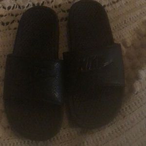 Nike slides